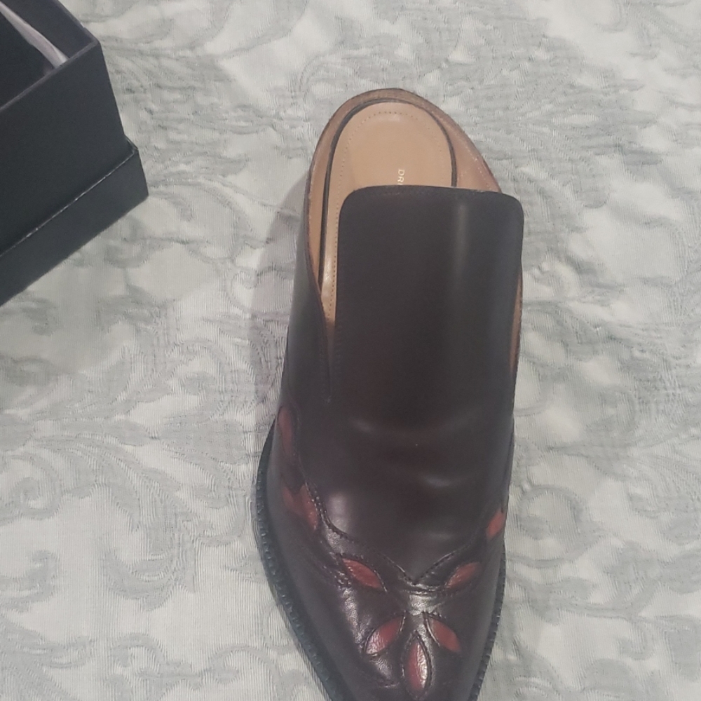 DRIES VAN NOTEN